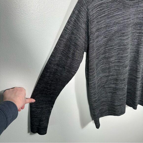 Lululemon Crew Neck Long Sleeve Swiftly Tech Knit Top Size 10 Workout Gym Active - Picture 3 of 10